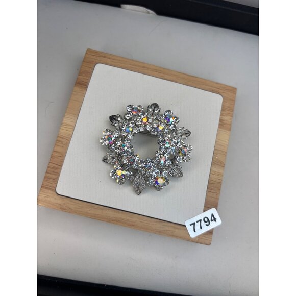 Vintage Aurora Borealis Rhinestone Flower Brooch Silver-Tone 2" Diameter - Picture 7 of 8